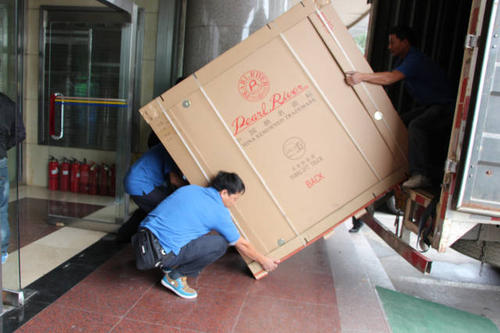 昌宁钢琴贵重工艺品无忧运